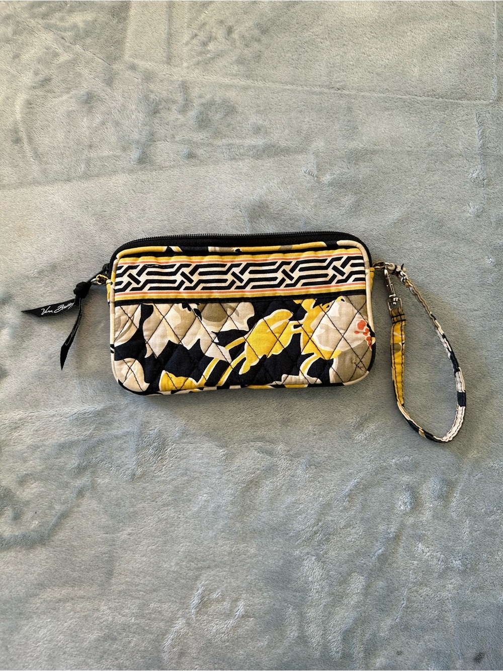 Vera Bradley Vintage Dogwood 2012 Yellow Black Floral Quilted Wristlet